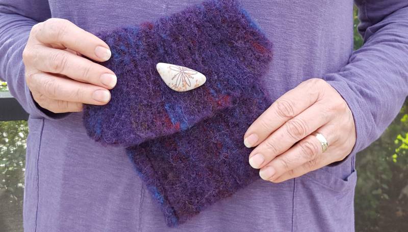 Handgestrickte Gefilzte Wolle Clutch - Lila Boho Geldbörse von CarpeFibra