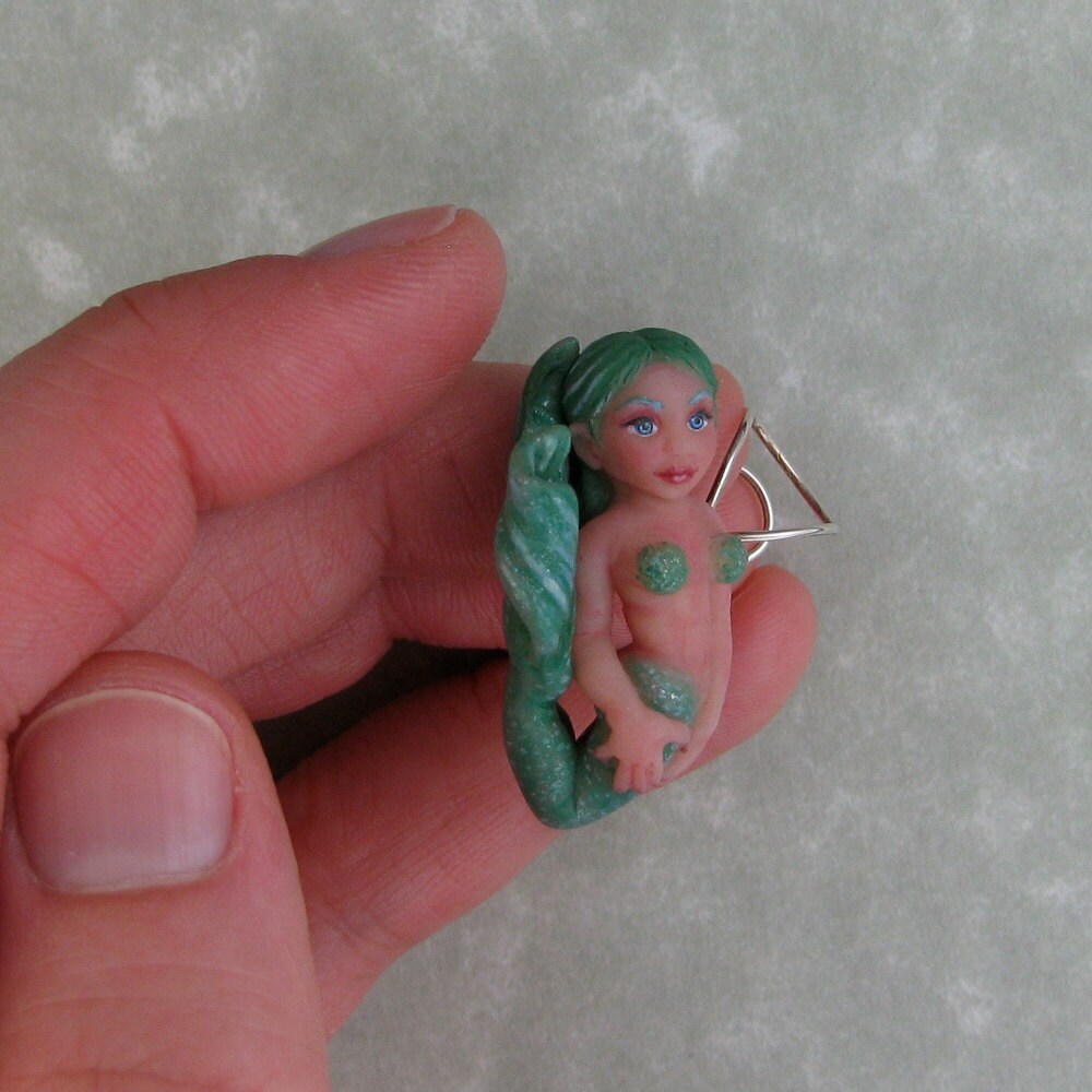 Meerjungfrau Ohr Manschette Polymer Clay Und Sterling Silber Dtpd Ooak Meerjungfrau Ohr Manschette Polymer Clay Und Sterling Silber Dtpd Ooak von CarrieMichael