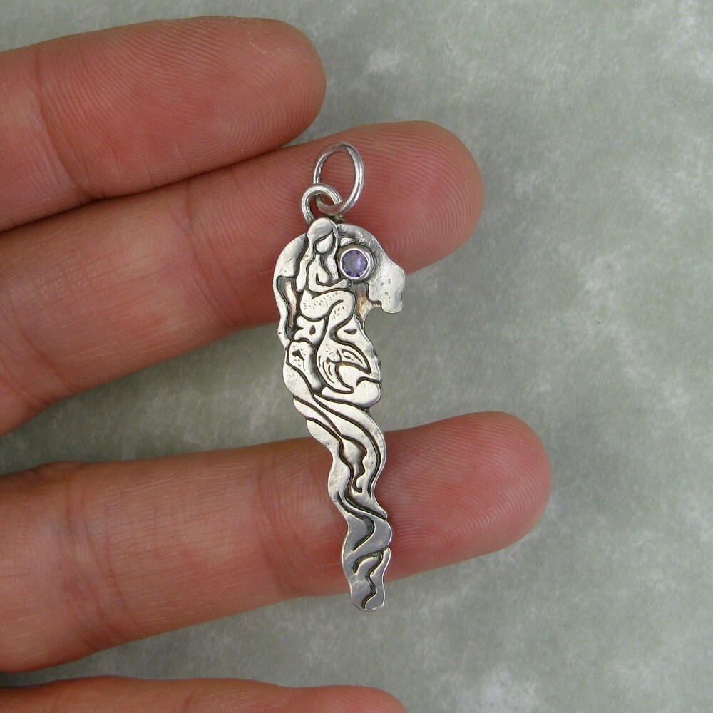 Meerjungfrau Welle Feinen Silber Amethyst Zirkonia Anhänger Pmc Dtpd Meerjungfrau Welle Feinen Silber Amethyst Zirkonia Anhänger Pmc Dtpd von CarrieMichael