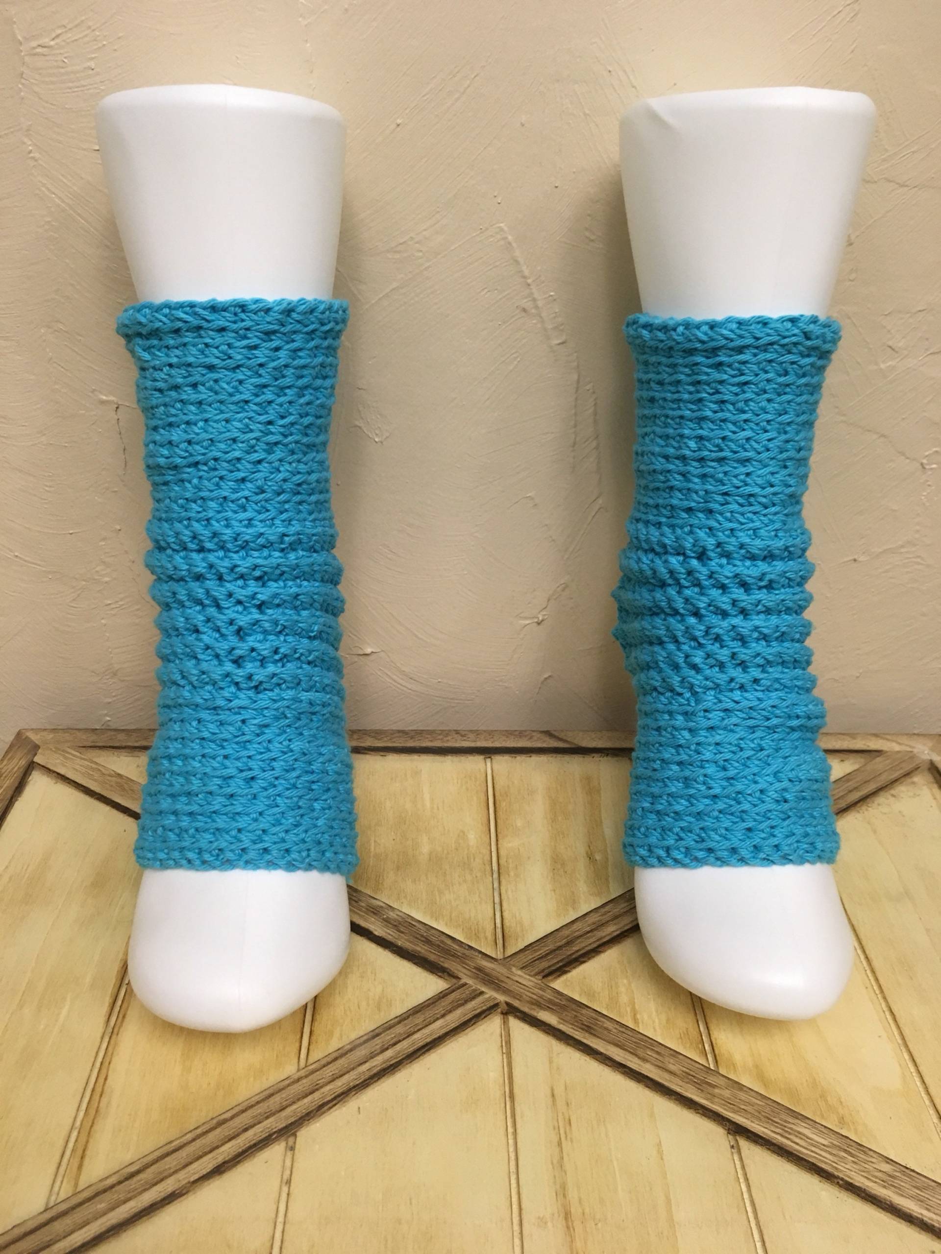 Yoga Socken Aus Mittelblauer Baumwolle Den Usa Für Tanz, Pilates, Pediküre von CarrotCreations