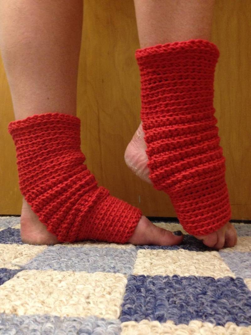 Yoga Socken in True Red Cotton Us Grown Yoga Socken in True Red Cotton Us Grown von CarrotCreations