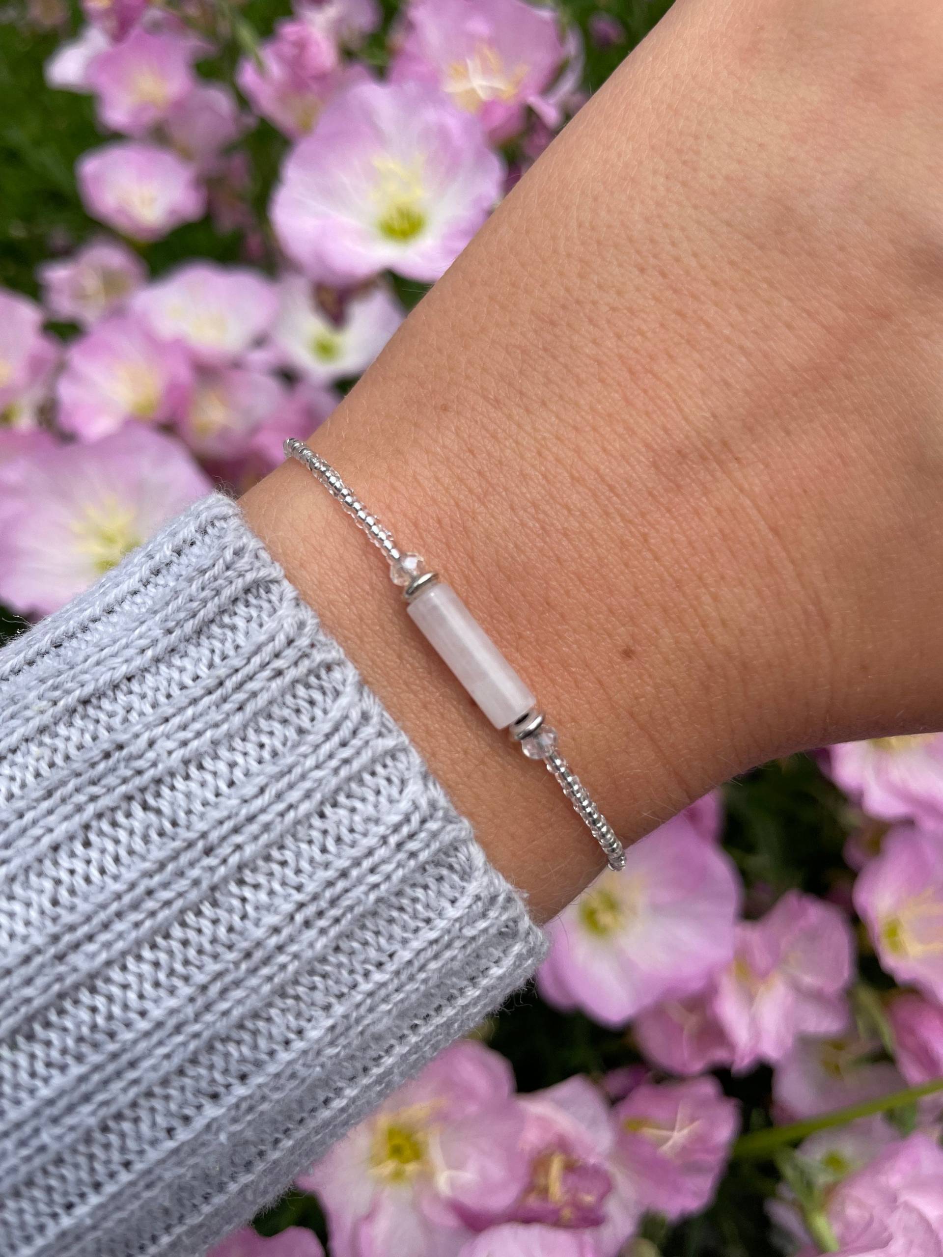 Rosenquarz Minimalist Fruchtbarkeit Armband, Ivf, Iui, Transfer Tag, Geschenke Für Sie Rosa Stein Schmuck, Natürliche Edelstein Rosenquarz Minimalist Fruchtbarkeit Armband, Ivf, Iui, Transfer Tag, Geschenke Für Sie Rosa Stein Schmuck, Natürliche Edelstein von CaseysCrystalCove