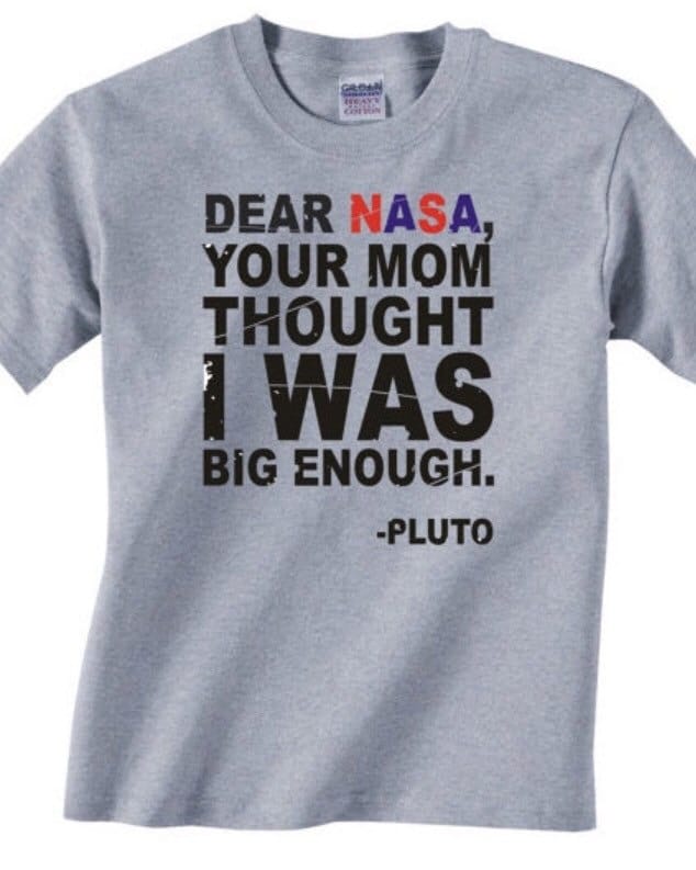 Liebe Nasa Ihre Mutter Dachte, Ich War Big Enough - Pluto Erwachsene Größen Sport Grau T-Shirt von CaseysQualityPrints