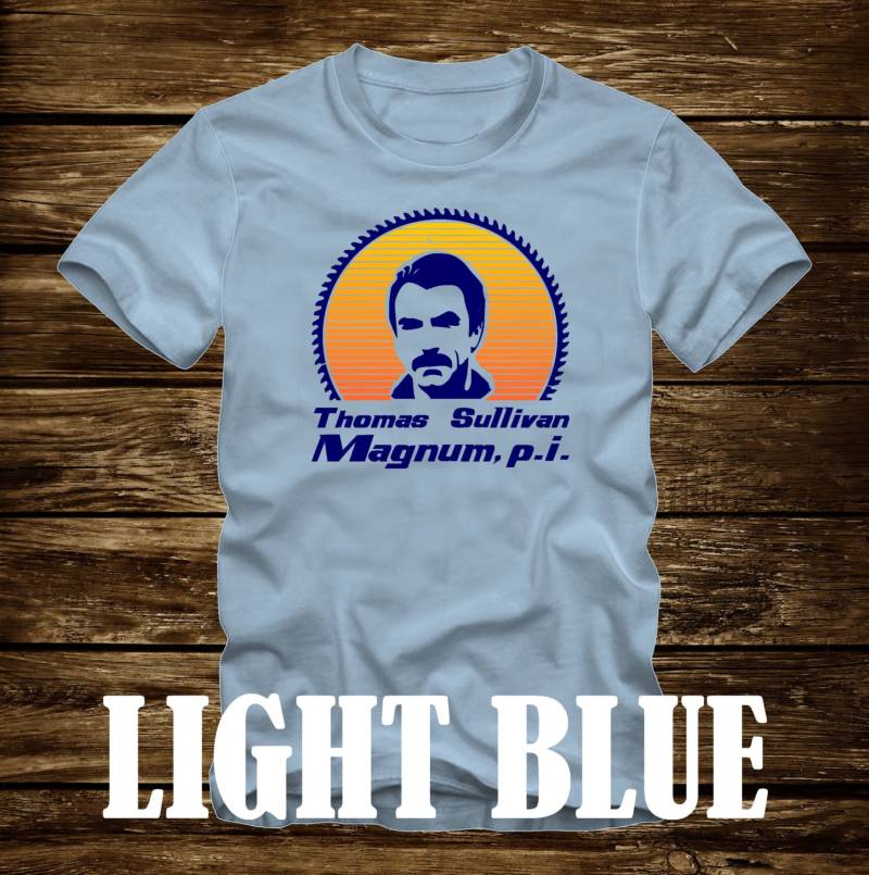 Thomas Sullivan Magnum P.i. Tshirt - Erwachsene Größen Spaß 80Er Jahre Tv Ferrari Hubschrauber Hawaii Tom Selleck Pi -429 von CaseysQualityPrints