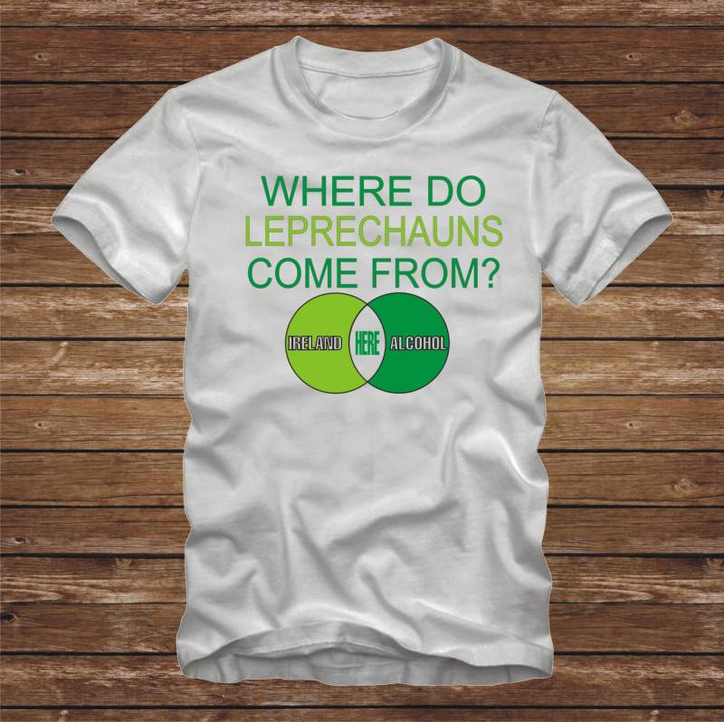 Wo Do Leprechauns Kommen Von T-Shirt - Erwachsene Größen Venn Diagramm St. Patricks Day St Pattys Irland Alkohol Tshirt Lustig-381 von CaseysQualityPrints