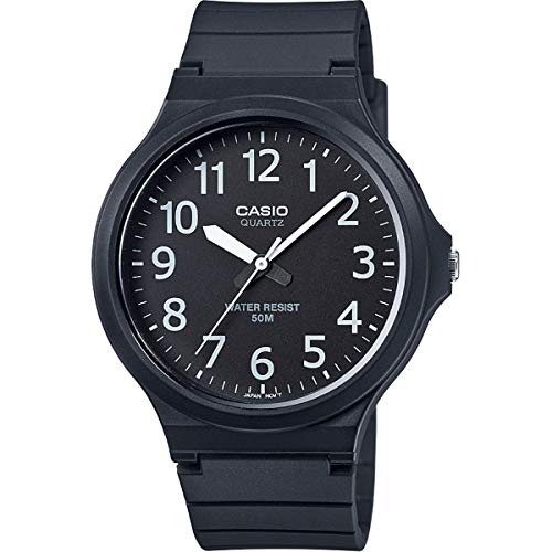 Casio Unisex Quartz Armbanduhr, 43.00mm GehäusegröÃŸe mit schwarz analog Zifferblatt und schwarz Rubber Strap Armband MW-240-1BVEF von Casio
