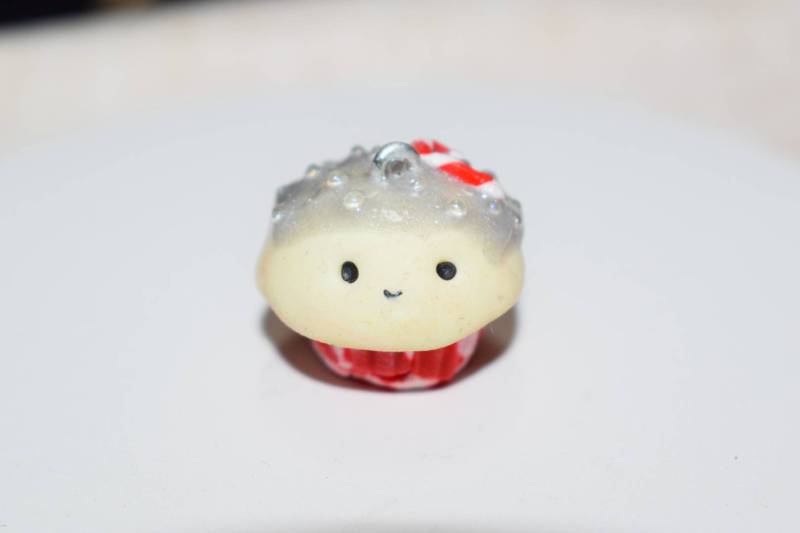 Candy Cane Polymer Clay Charme Candy Cane Polymer Clay Charme von CassieLeesCrafts