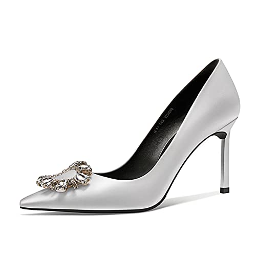 Castamere Damen Stiletto Hoher High Absatz Heel Spitze Zehenkappe Pumps Slip-on Diamant Kristall Hochzeit Party 8.5 cm Heels Silber Satin 38 EU von Castamere