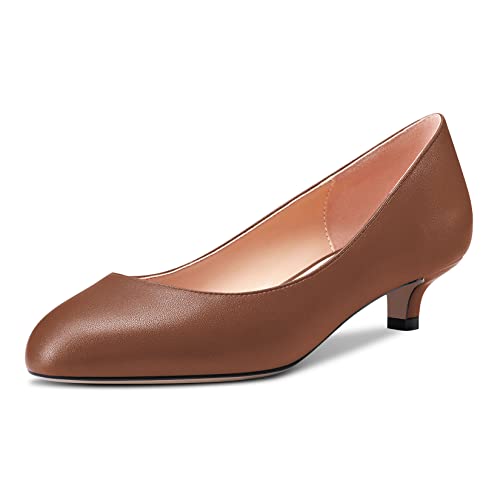Castamere Damen Stiletto Niedrige Kitten Absatz Heel Runde Zehenkappe Pumps Slip-on Cute Büroschuhe 3.5 cm Heels Schuhe Braun 41 EU von Castamere