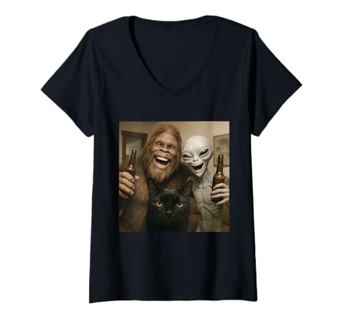 Damen Cat Bigfoot Alien Selfie BFF Funny Photo with UFO T-Shirt mit V-Ausschnitt von Cat Bigfoot Alien Selfie Gift For Sci Fi Fans
