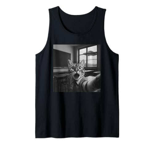 Herren Lustiges Alien UFO Katze Selfie Meme für Männer Frauen Lehrer Tank Top von Cat Selfie Funny UFO Meme