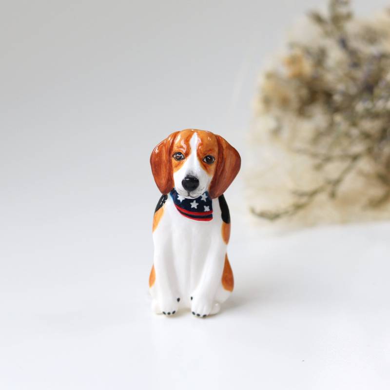 Beagle Hund Brosche, Anstecknadel, Polymer Clay Hund, Hundeskulptur, Geschenke Für Hundeliebhaber Beagle Hund Brosche, Anstecknadel, Polymer Clay Hund, Hundeskulptur, Geschenke Für Hundeliebhaber von CatBrothers