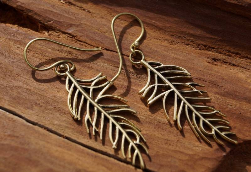 Boho Ohrringe "Kleine Feder" von CatSamJewelry