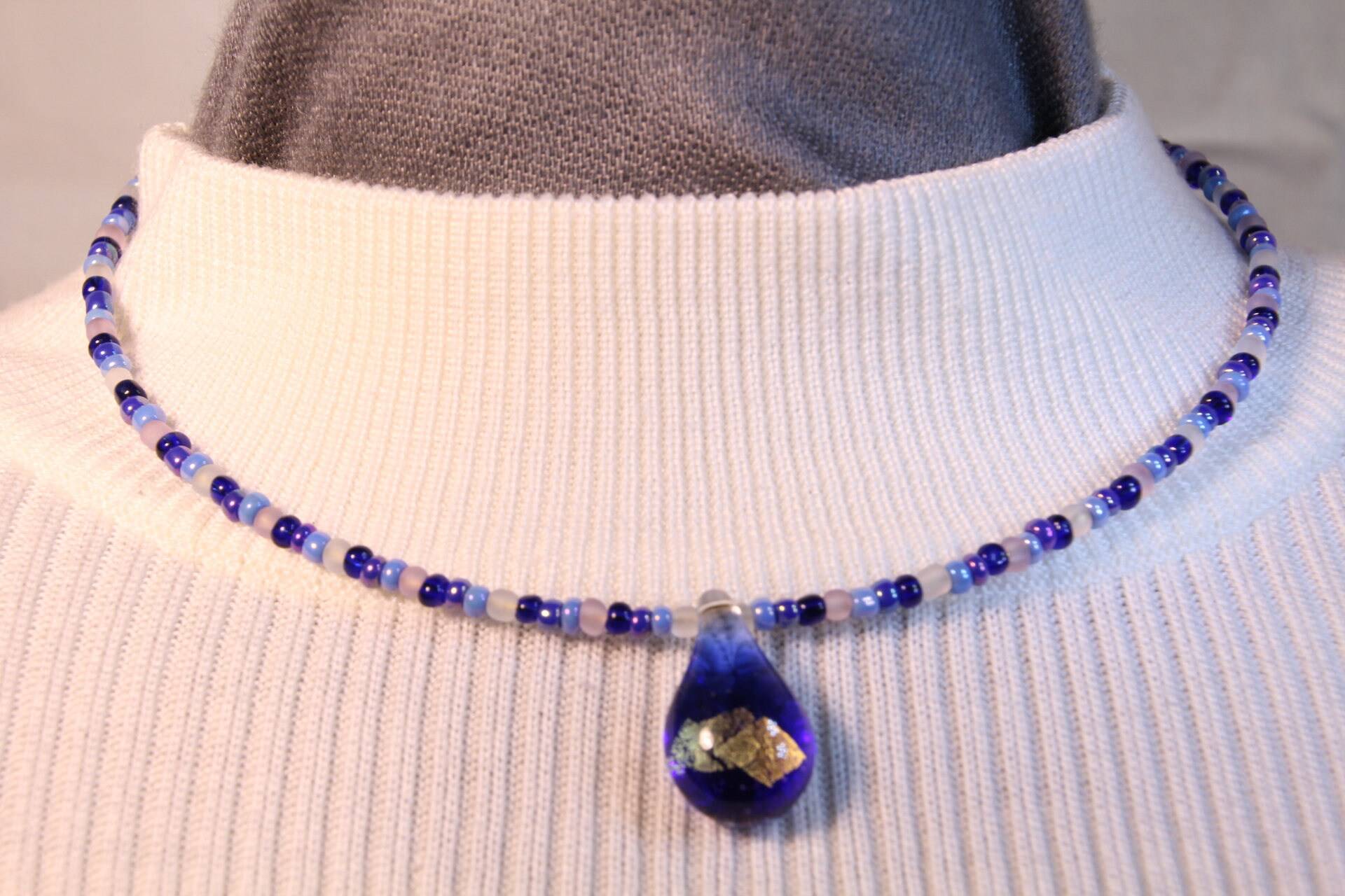 Blauer Lampwork Tropfen Anhänger Goldflocken Saphir Rocailles Blauer Lampwork Tropfen Anhänger Goldflocken Saphir Rocailles von CatShineDesign