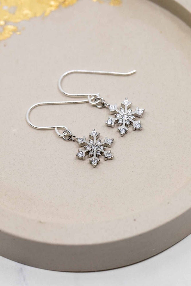 Ohrringe Silber Schneeflocken, Ohrhänger Schneeflöckchen, Winterohrringe, Geschenk Für Freundin von CataleaJewelry