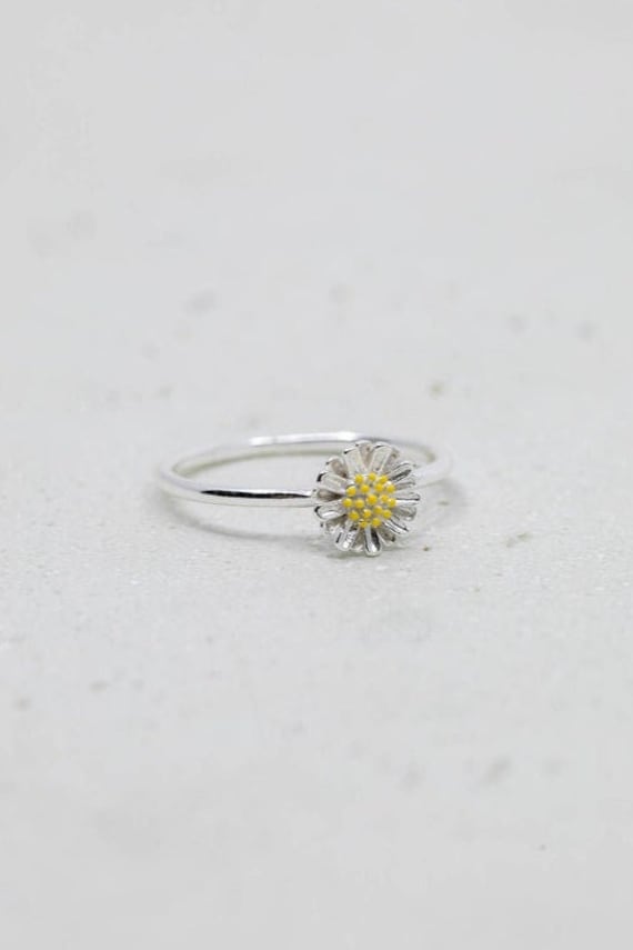 Ring Silber Blume // Gänseblümchen Silberring von CataleaJewelry