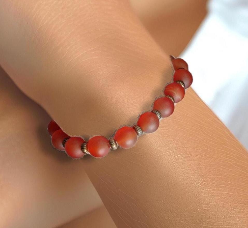 Matt Orange, Mutige Energie, Karneol, Einfaches Edelstein Stretch Armband Mit Vergoldeten Messing Akzenten, Stapelarmband Matt Orange, Mutige Energie, Karneol, Einfaches Edelstein Stretch Armband Mit Vergoldeten Messing Akzenten, Stapelarmband von CatalinaInspired