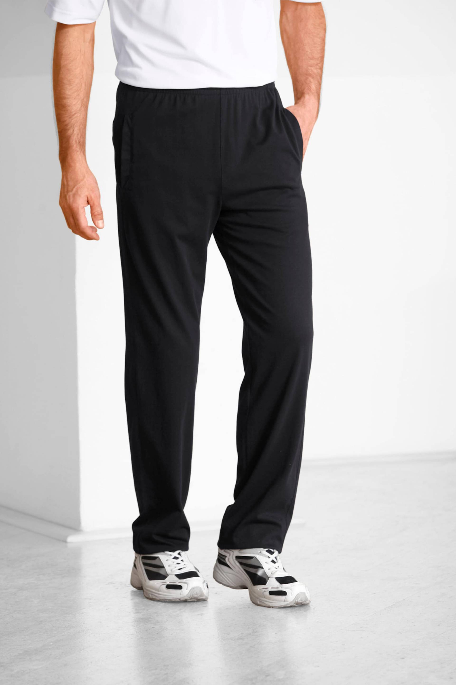 Sieh an! Herren Freizeithose schwarz + marine von Catamaran Sports