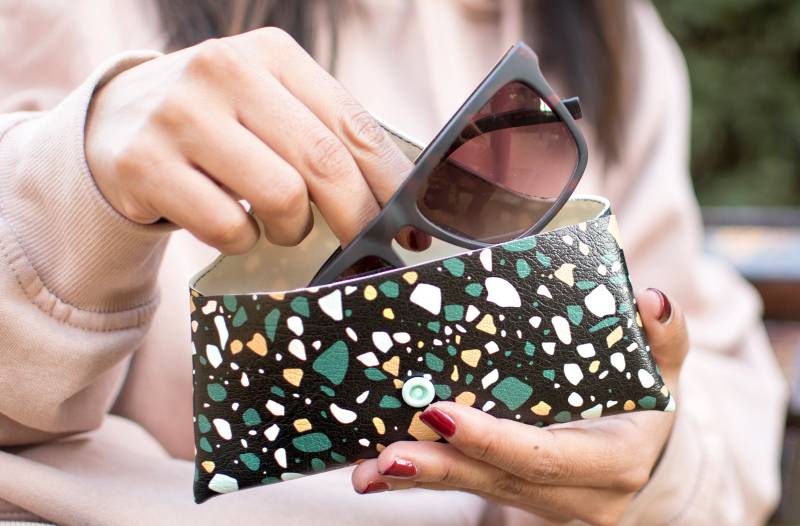 Sonnenbrille Fall, Personalisierte Brille Fall von CatandCloud