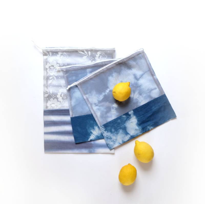 Satz Von 3 Mesh Wiederverwendbare Lebensmitteltaschen. Umweltfreundliche Kordelzug Tasche Set. Bauernmarkttasche von CatchingOrion