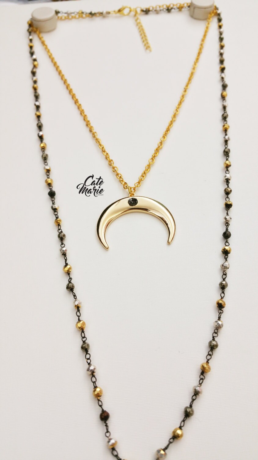 Ausverkauf Gold Vergoldet Halbmond Mit Black Diamond Druzy Accent Geschichteten Halskette Ausverkauf Gold Vergoldet Halbmond Mit Black Diamond Druzy Accent Geschichteten Halskette von CateMarieJewelry