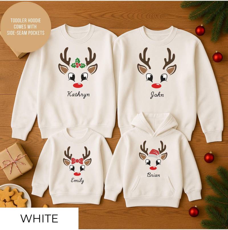 Matching Reindeer Family Christmas Sweatshirts - Personalized First Name, Custom Name Set For Families von CathaleyaDesign