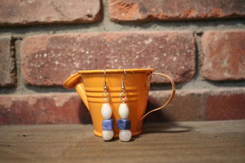 Lapislazuli Und Quarz Tropfen Ohrringe, Geschenk Für Sie, Sie, Jeden Lapislazuli Und Quarz Tropfen Ohrringe, Geschenk Für Sie, Sie, Jeden von CatieMade