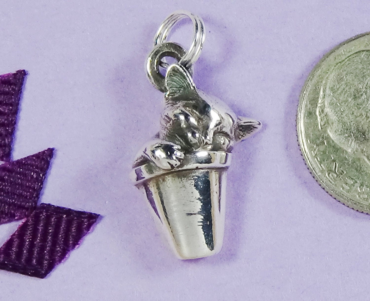 sterling Silber Schlafende Kätzchen Anhänger Geschenk Für Katzenliebhaber sterling Silber Schlafende Kätzchen Anhänger Geschenk Für Katzenliebhaber von CatofMine