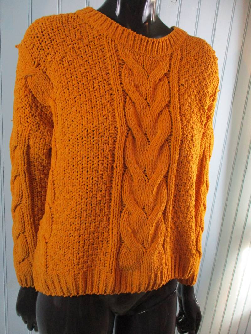 Vintage Pullover Mit Zopfmuster in Mustard. Vintage Strickpulli Bezogen Auf Die Senffarben von CatsCoolClothes