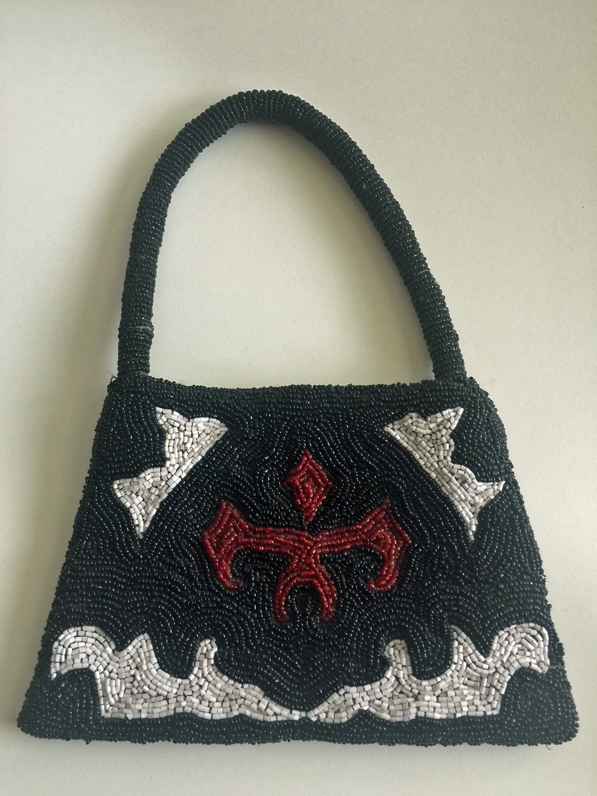 Vintage Perlen Tasche Handtasche 60Er/70Er Jahre Retro-Handtasche Schöne Ungewöhnliche Design Vintage Perlen Tasche Handtasche 60Er/70Er Jahre Retro-Handtasche Schöne Ungewöhnliche Design von CatsMiaowVintage