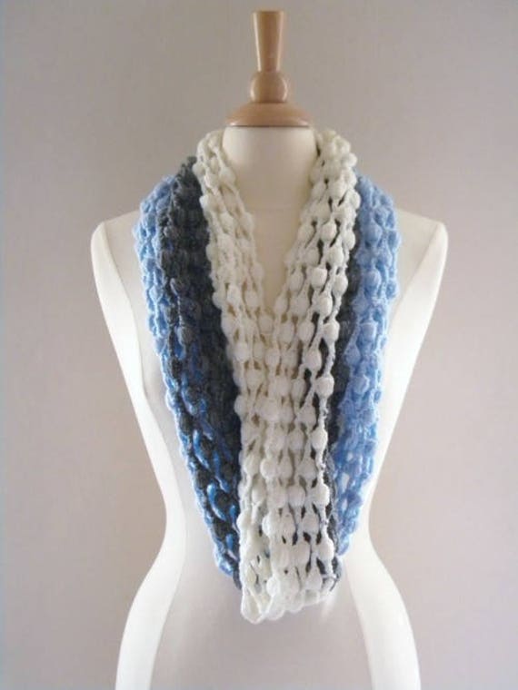 Häkelschal Schlauchschal Catch Me in Blau Grau Und Weiß Original Design von CatsSoftStitches
