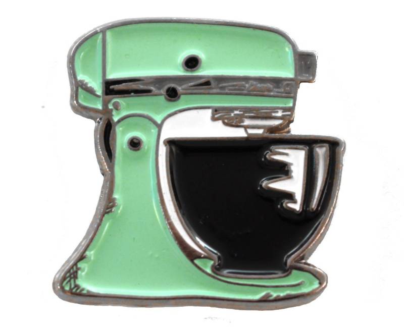Mintgrün Mixer Emaille Pin, Anstecknadel, Bäcker Geschenke, Geschenke Für Bäcker, Backen Pins, Soft Enamel Sammler Pin Spiel von CausticThreads