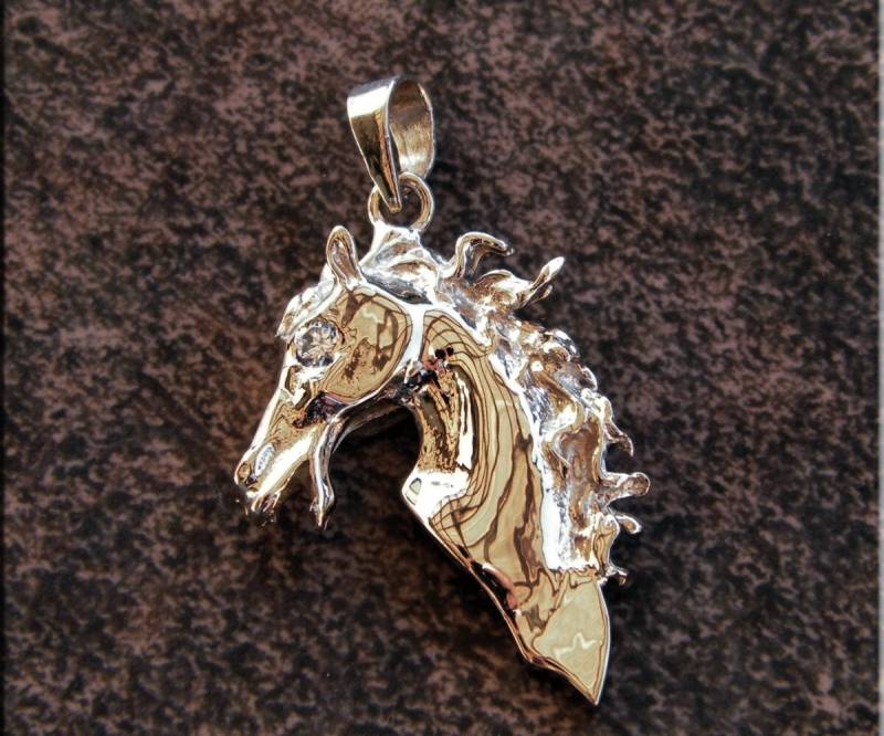 Massiver 14K Gold-Reitpferdekopf-Anhänger Superb Vs1 H-Farbdiamant von CavalliCollection