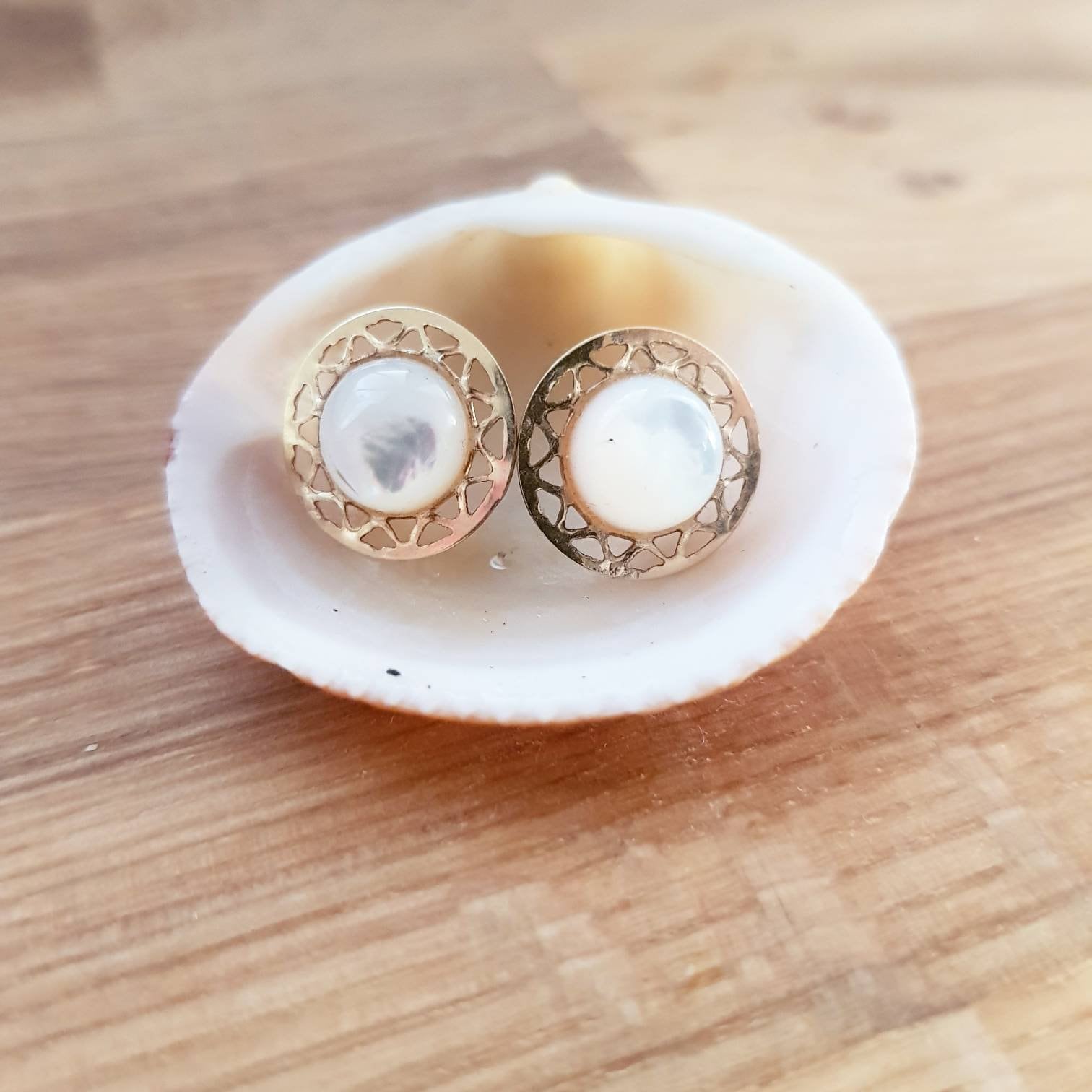 Ohrstecker Aus Weißem Perlmutt von Ccedille