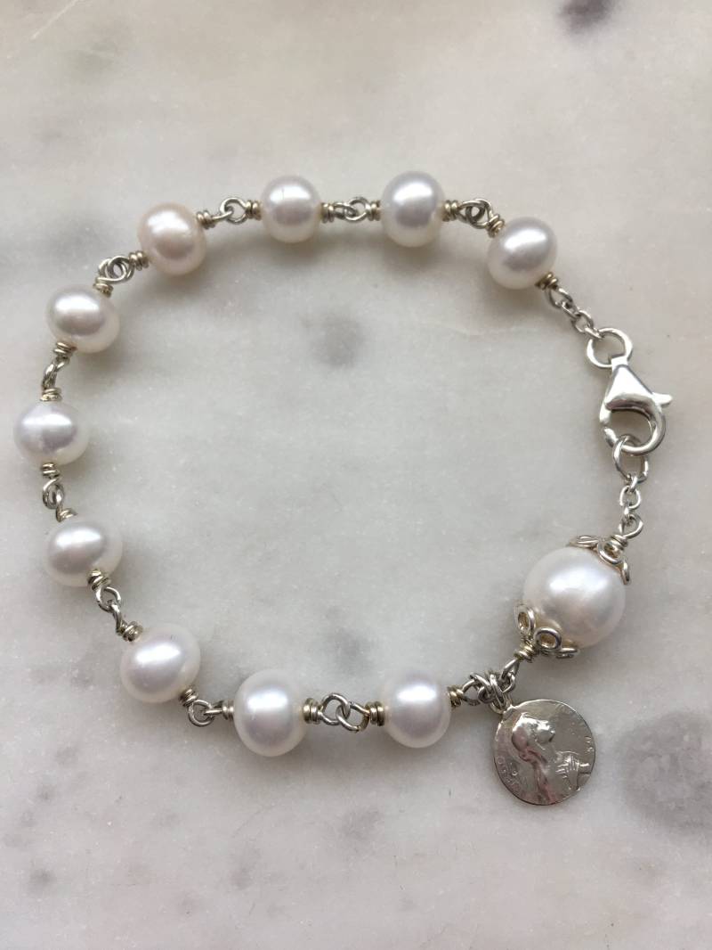Handgemachtes Sterling Silber Süßwasser Perle Rosenkranz Armband Handgemachtes Sterling Silber Süßwasser Perle Rosenkranz Armband von CeCeAgnes