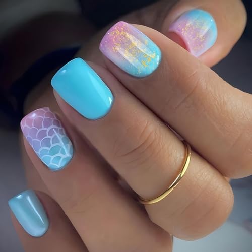Ceboic 24 Stück French Künstliche Nägel, Kurze Square Press on Nails mit Blaue Schuppen, Acryl Full Cover Fake Nägel, Natürlich Abnehmbare Fingernägel zum Aufkleben für Frauen & Mädchen von Ceboic