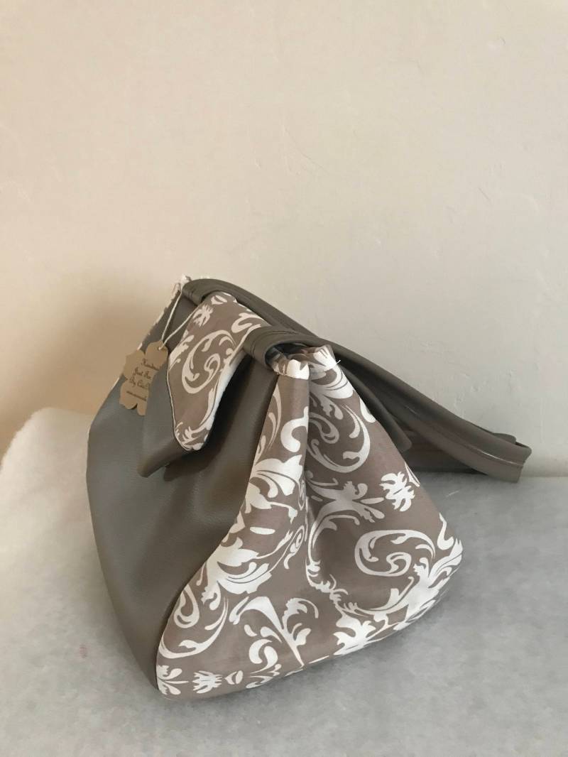 Tulpenbraune Kunstleder Tasche/Vinyl/Handgemachte Tasche/stofftasche/Tote Bag/Handtasche/Handtasche/Blumen Geldbörse von CeciNicoleShop