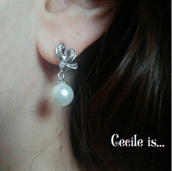 Kristall Und Perle Braut Ohrringe - Schleife Hochzeit Brautjungfer Geschenk Cubic Kristall Und Perle Braut Ohrringe - Schleife Hochzeit Brautjungfer Geschenk Cubic von Cecileis