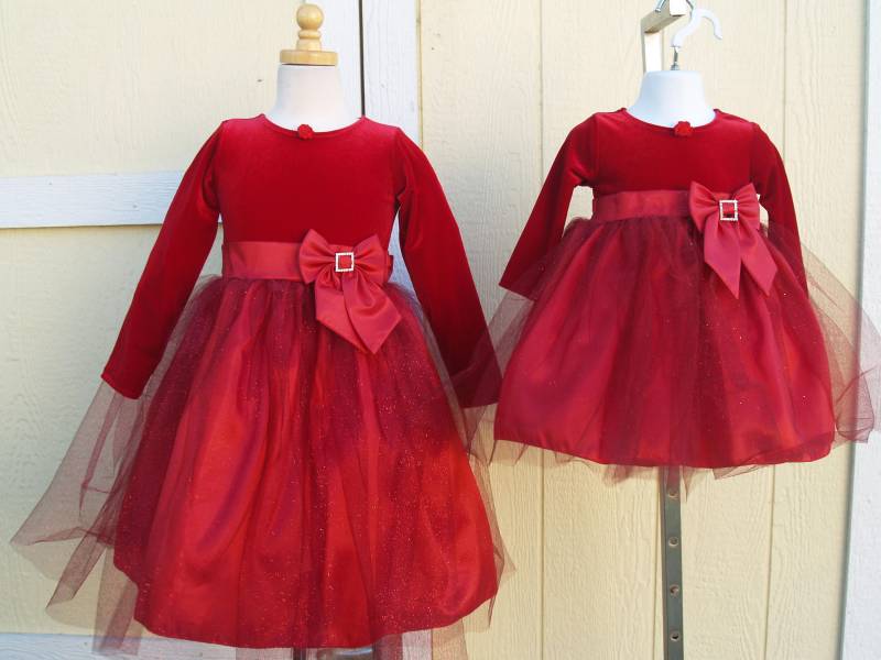 Mädchen Rot Samt Und Tüll Kleid, Glitter Urlaub Bescheidene Blumenmädchen, Thanksgiving Weihnachtskleid von CecysChildren