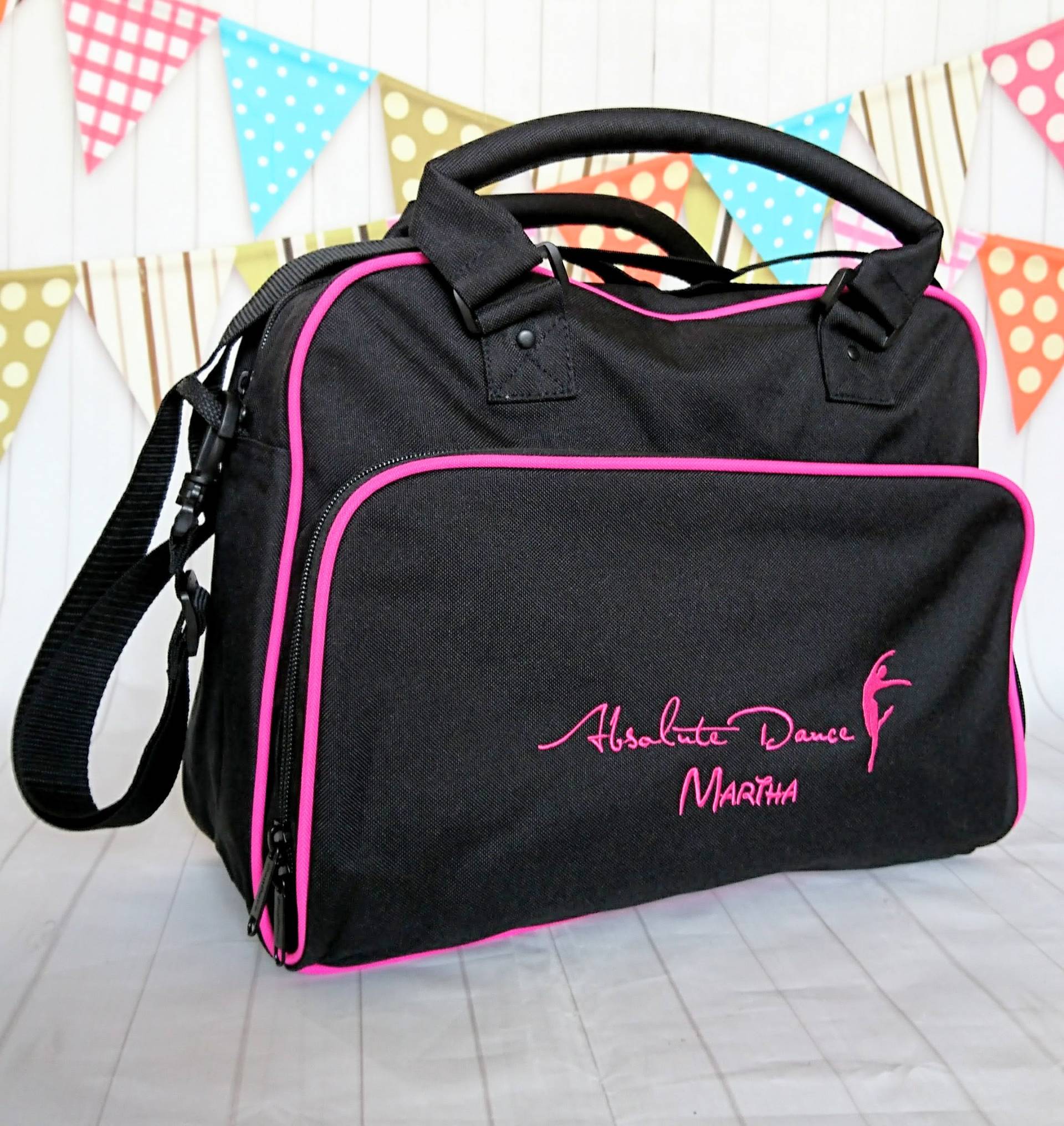 Junior Tanztasche Oder Fasstasche Mit Personalisiertem Namen Junior Tanztasche Oder Fasstasche Mit Personalisiertem Namen von CedarDesignsEmb