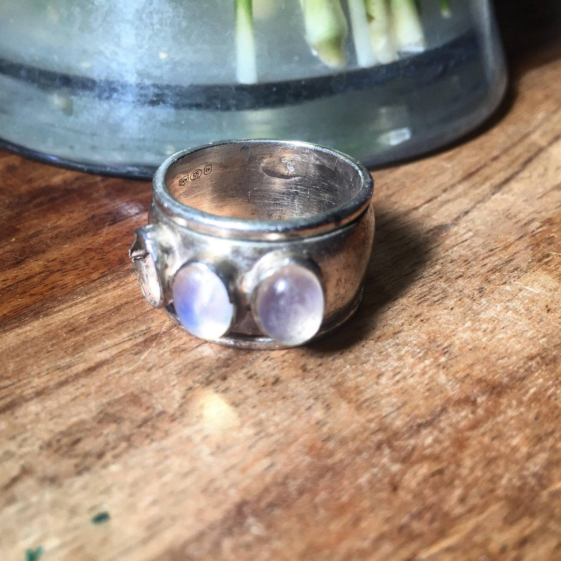 Handgemachter Drachenei Kristall Spinnen Ring/ Sterling Silber Statement Kreisel Drache Ei Ring Handgemachter Drachenei Kristall Spinnen Ring/ Sterling Silber Statement Kreisel Drache Ei Ring von CelestesCabinetofJoy