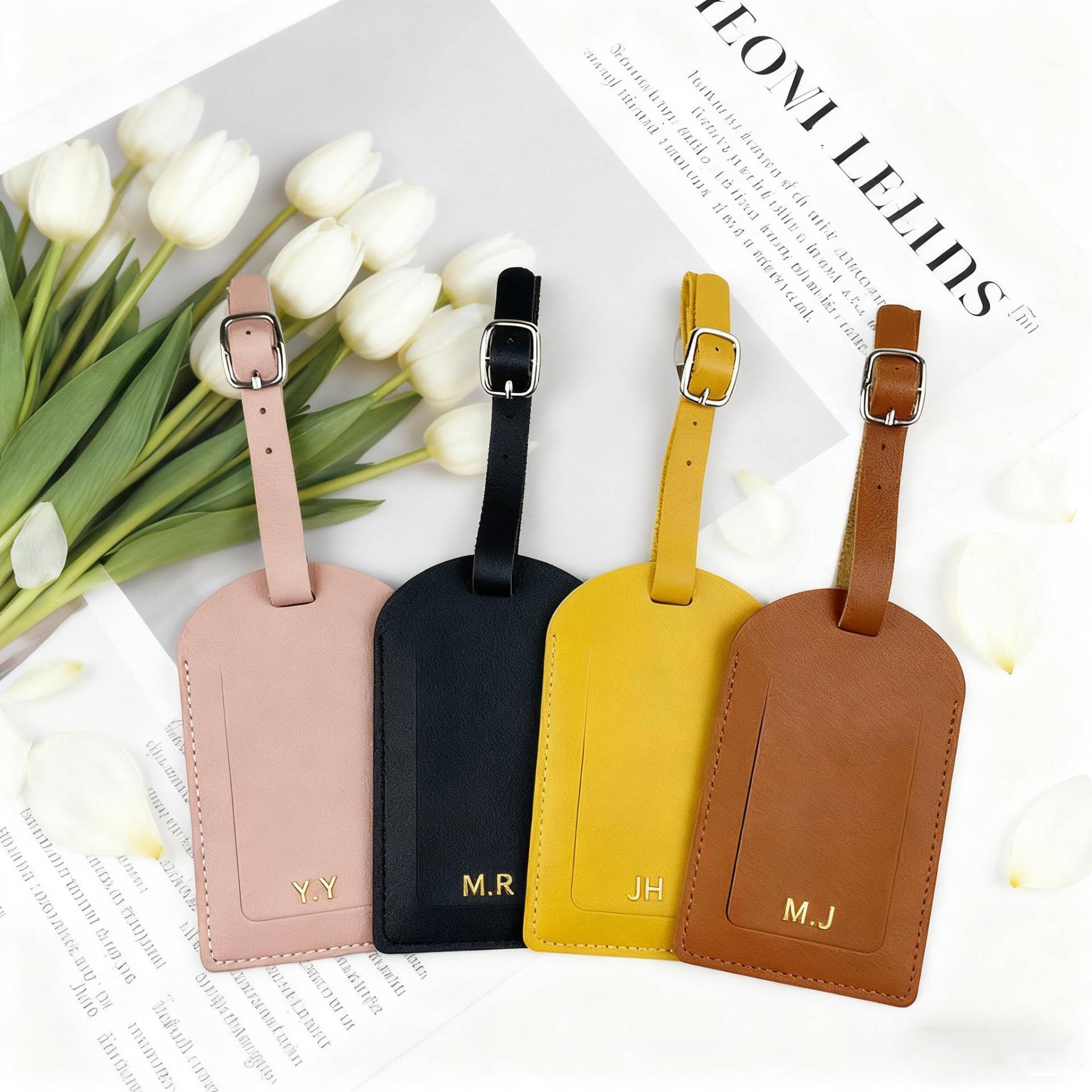 Personalized Leather Luggage Tag, Monogram Luggage Tag, Holiday Gift, Birthday Bridesmaid Wedding Favors Personalized Leather Luggage Tag, Monogram Luggage Tag, Holiday Gift, Birthday Bridesmaid Wedding Favors von CelestiablCascade