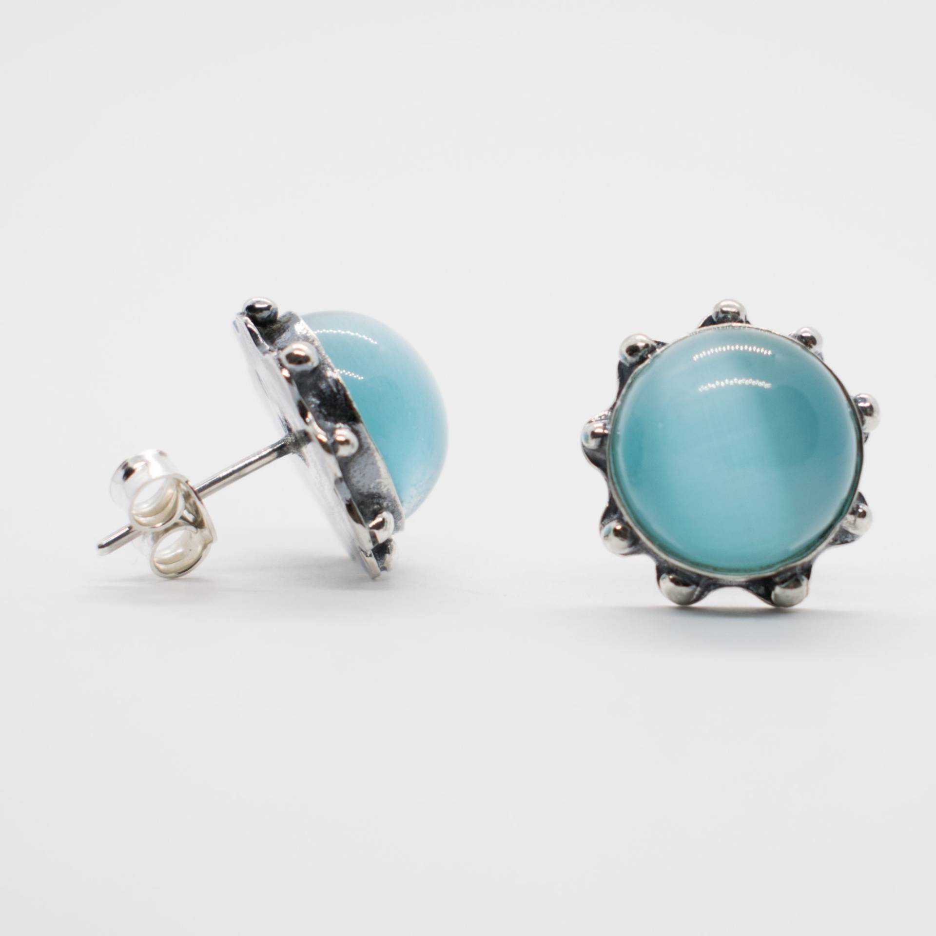 Handgefertigte Sterling Silber Cateye Stein Ohrringe Oxidiertes Finish von CelinaSousa