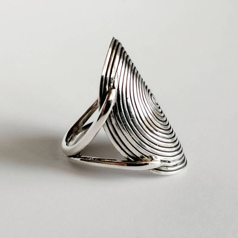 Oxidierte Sterling Silber Spirale Ring Handgemachter Boho Schmuck Oxidierte Sterling Silber Spirale Ring Handgemachter Boho Schmuck von CelinaSousa