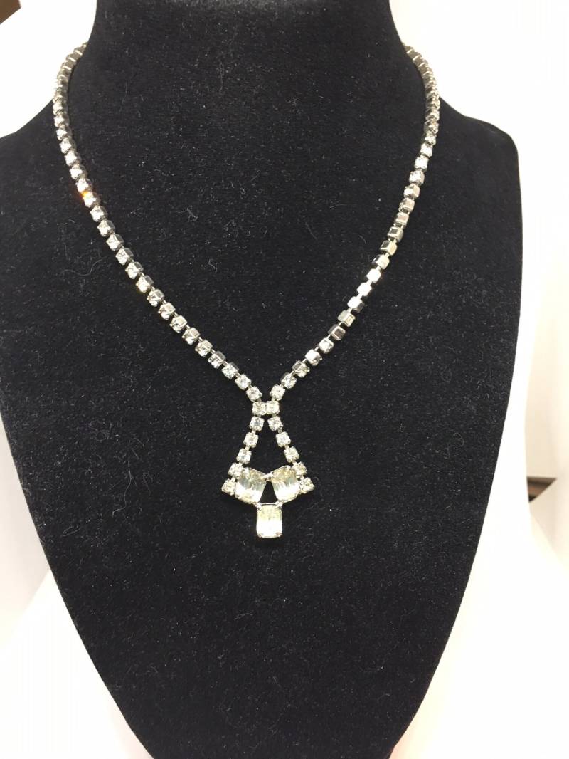 1960S Strass-Kette Vintage Silberfarben, 38 cm von CelliniTreasures