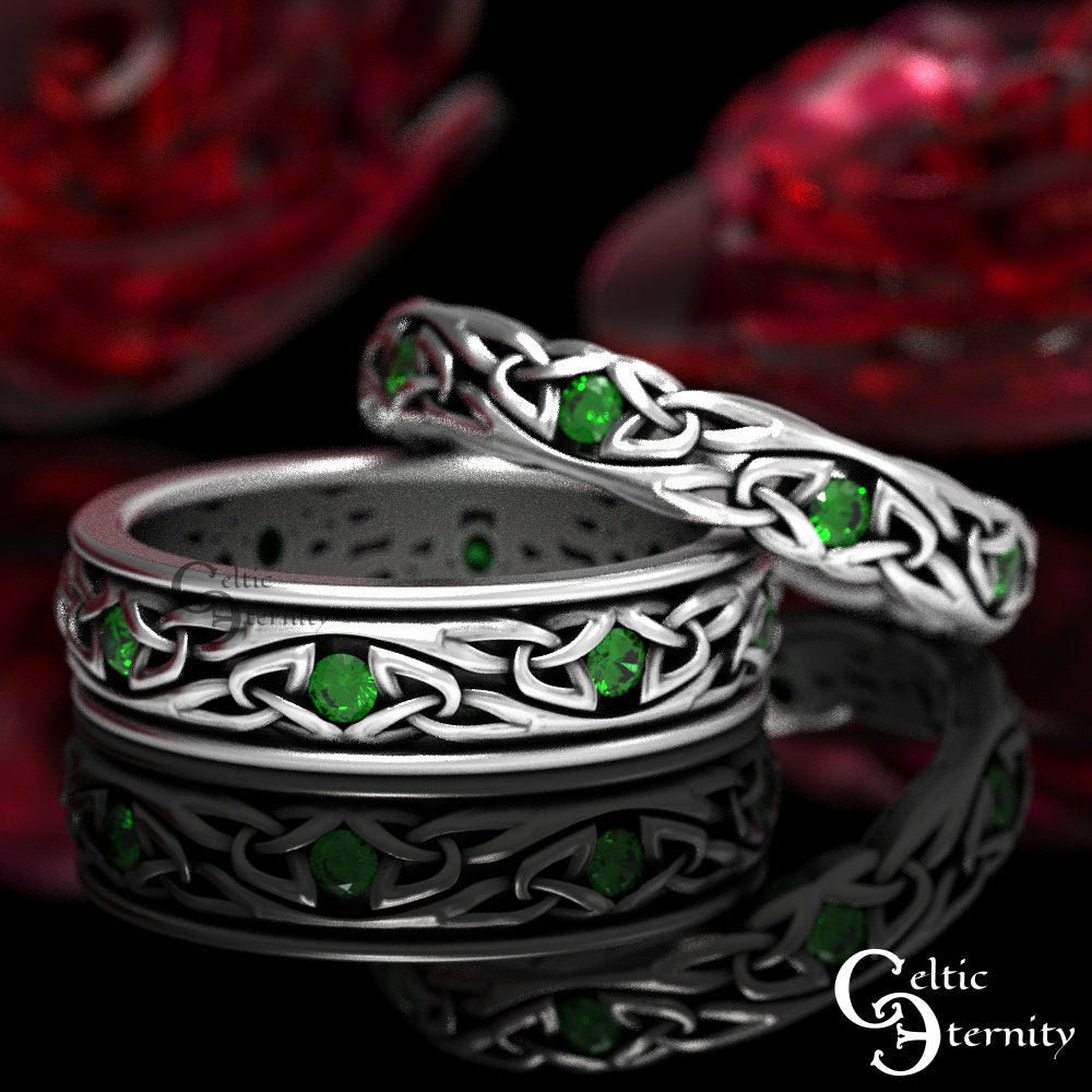 Seine Hers Ring Set, Schmale Eheringe, Smaragd Sterling Silber Ehering, 1469 + 1467 von CelticEternity