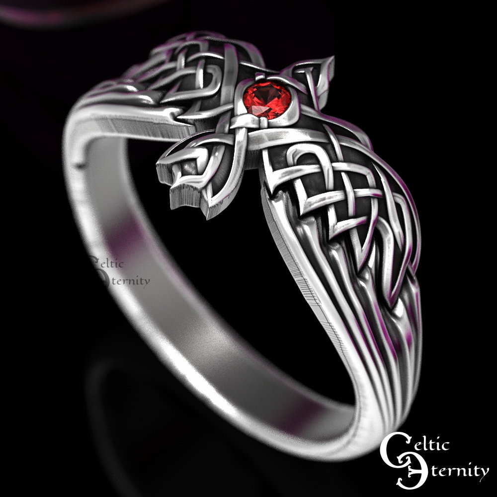 Raben-Ring Aus Sterlingsilber, Rubin-Ehering, Raben-Schmuck, Rubin-Fliegender-Vogel-Ring, Silber-Vogel-Ring, Goth-Ring, Raben-Ehering, 1478 von CelticEternity