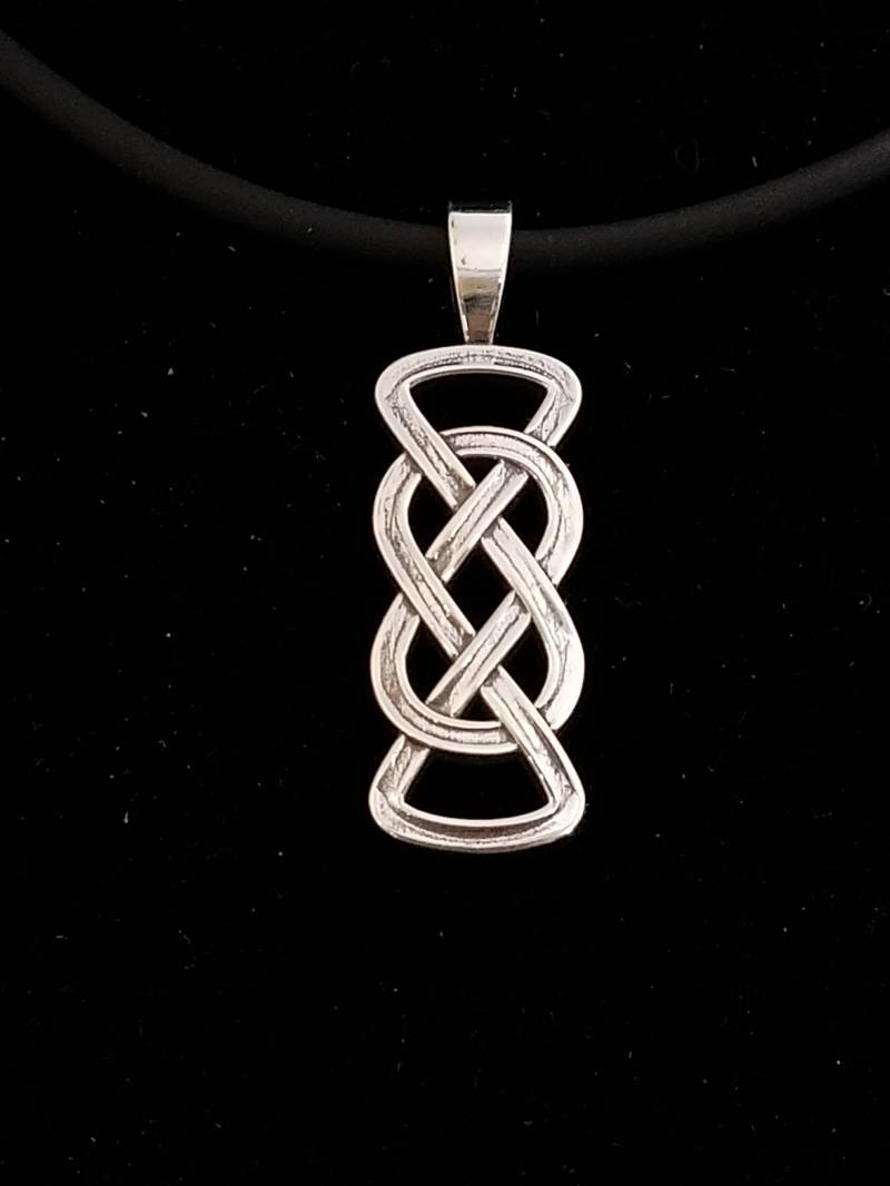 Eterna Anhänger in Silber Oder Gold von CelticJewelscapes