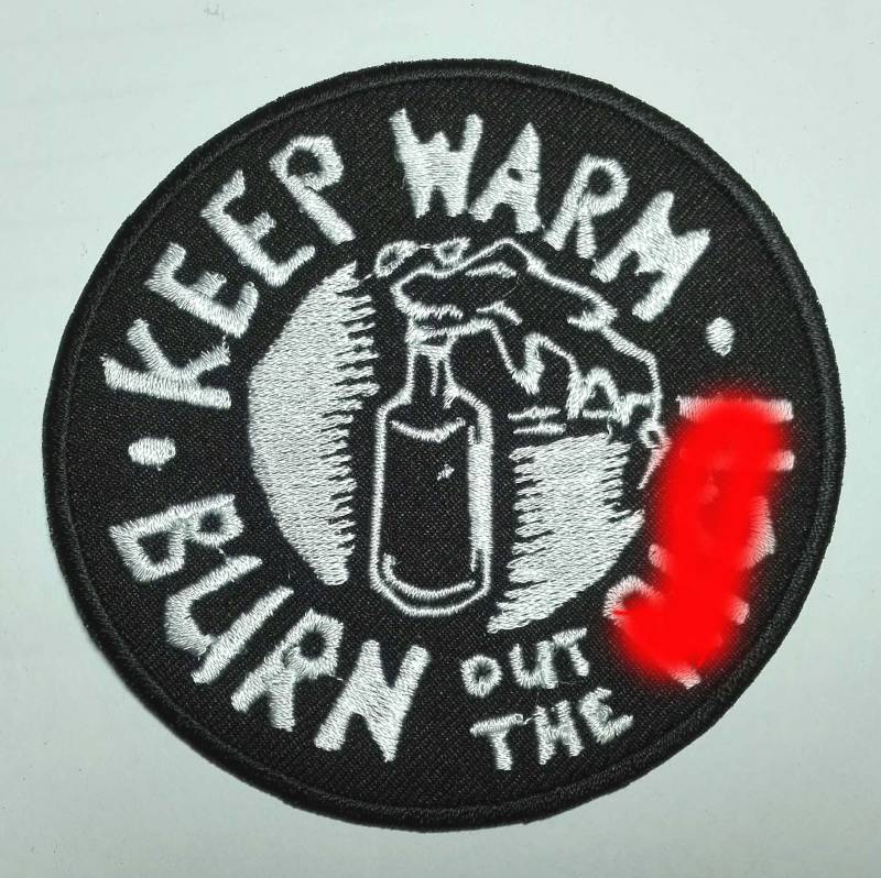 Keep Warm Gesticktes Patch Klasse Krieg Antisozial von CelticRockers