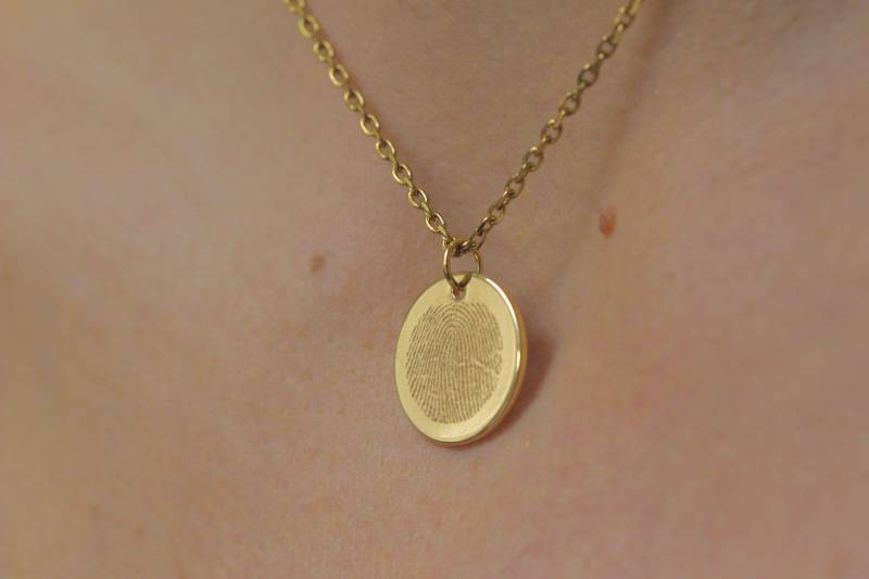 Fingerabdruck Kette Edelstahl in Gold Fingerprint Gravur, Jahrestag Geschenk Freundin von CemariSchmuck